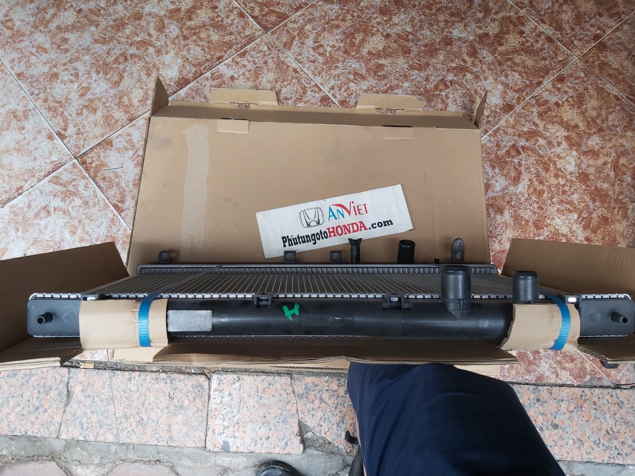 Két nước xe honda CIVIC 2006-2011